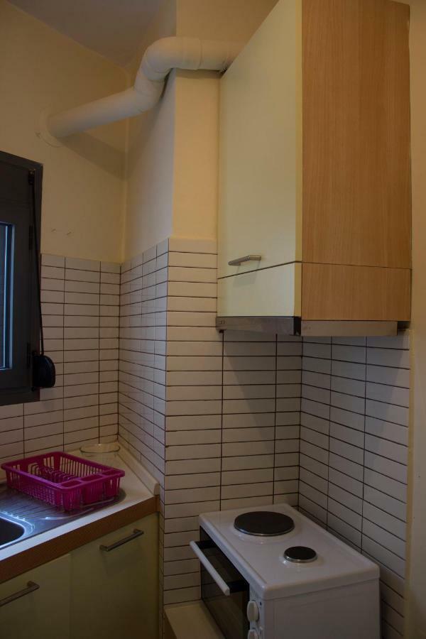Cute Apartment In The Center Of The City Larissa Buitenkant foto